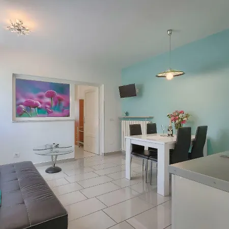 Apartman Mariza-3 By Interhome *