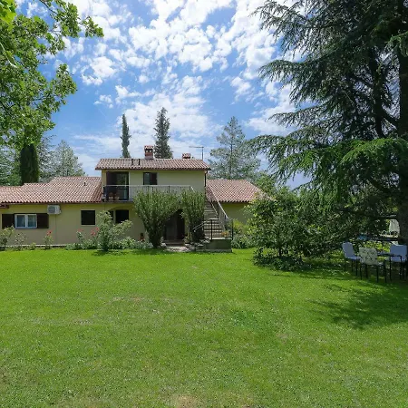 Mariza-3 By Interhome * Vinež