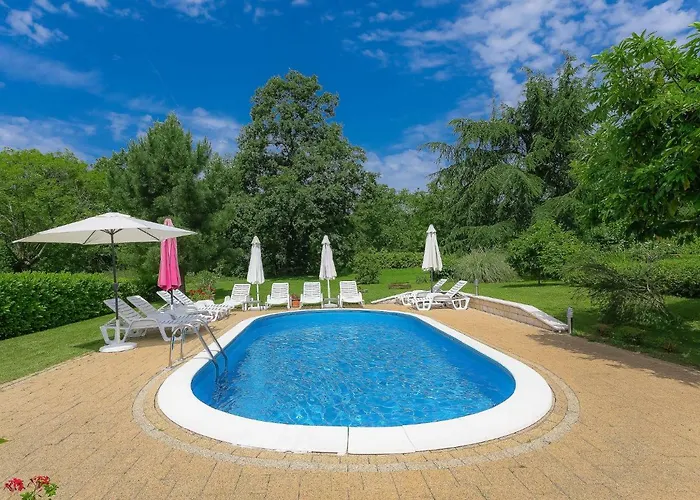 Mariza-3 By Interhome * Vinež